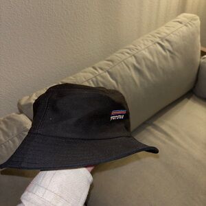 PURSUE bucket hat brand new